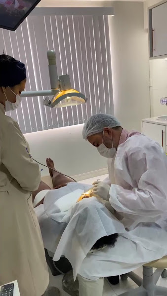 Foto 4 de DENTARE a sua Clínica Odontológica em Vilas do Atlântico - Implantes Dentários e Aparelhos Ortodônticos