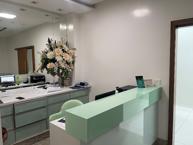 Foto 2 de Dente Certo Jaiara