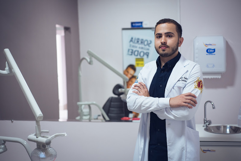 Foto 2 de Denteclin l Clínica Odontológica Anápolis l Dentista