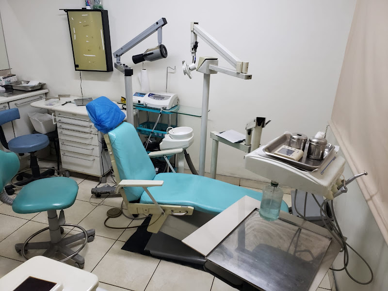 Foto 2 de Dentes Brilhantes Odontologia Jd Presidente Dutra