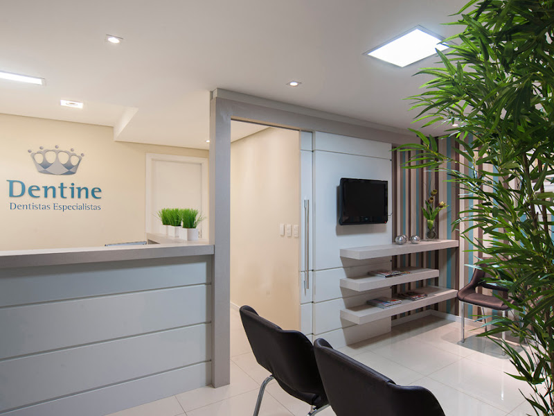 Foto de Dentine Dentistas Especialistas - Alexandre Corso , Eduardo Corso