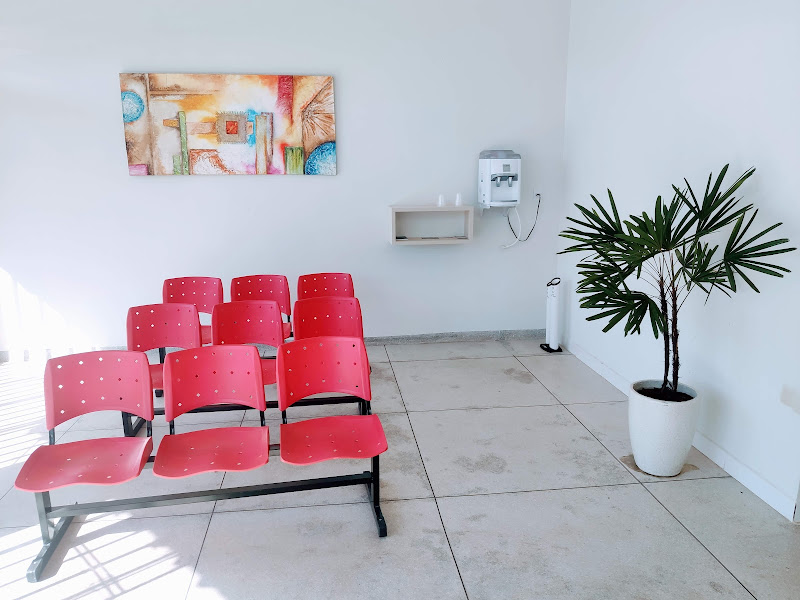 Foto 3 de Dentista 24 horas em Gurupi Clínica Ortoimplantes