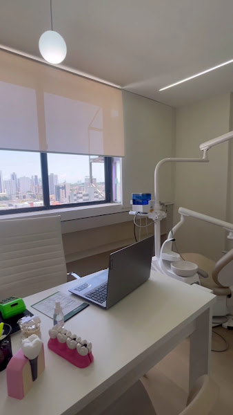 Foto 3 de Dentista 24 horas em João Pessoa - Dra.Lanna Lídia
