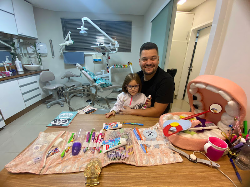 Foto 2 de DENTISTA 24 HORAS JARAGUÁ DO SUL EMERGÊNCIA PRECISA AGENDAR, ATENDIMENTO SOMENTE PARTICULAR!