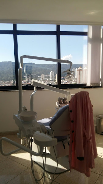 Foto 3 de Dentista 24 horas Mogi das Cruzes - Dra. Nathália Figueiredo M. Morais