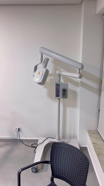 Foto 3 de Dentista 24h - Centro SP - Urgências - Dr. Bruno Frison - CROSP 128.512