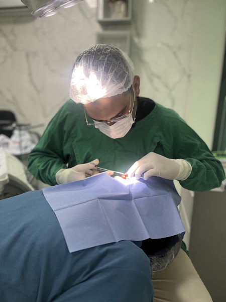 Foto 3 de DENTISTA 24H - DR. LEANDRO AUGUSTO