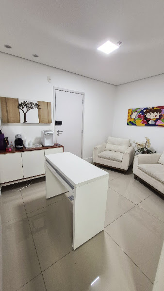 Foto 2 de Dentista 24h - Mogi das Cruzes - Dra. Francielle Decavatá