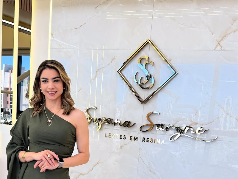 Foto 11 de Dentista 24hs Dra. Renata Sardinha - Facetas, Harmonização, Botox, Preenchedores, Endodontia, Cirurgias e Extrações.