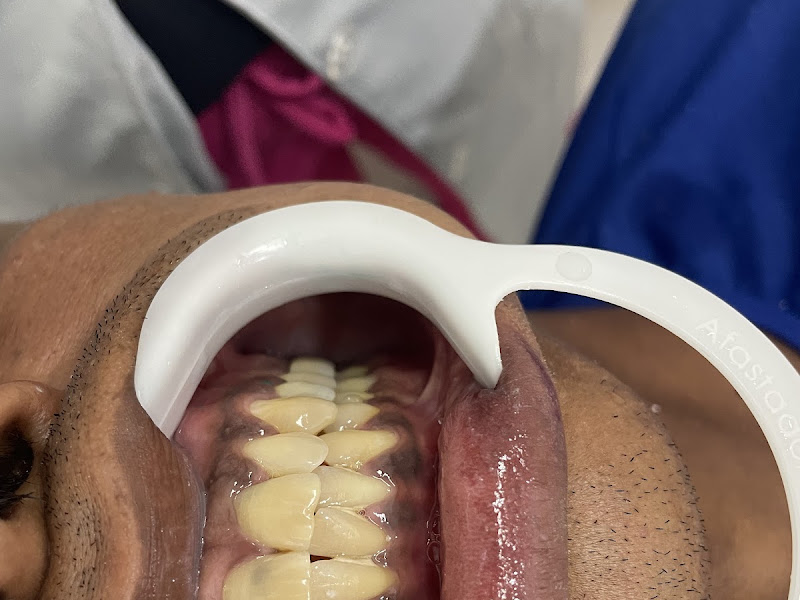 Foto 3 de Dentista