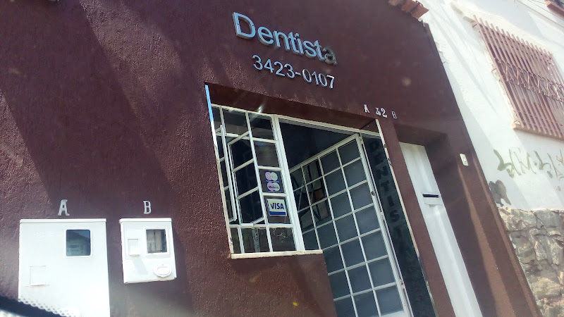 Foto 2 de Dentista