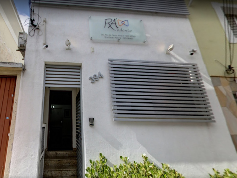 Foto 10 de Dentista Adriana Vale