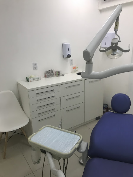 Foto 2 de Dentista Alcântara - Dra. Andreia Mendonça