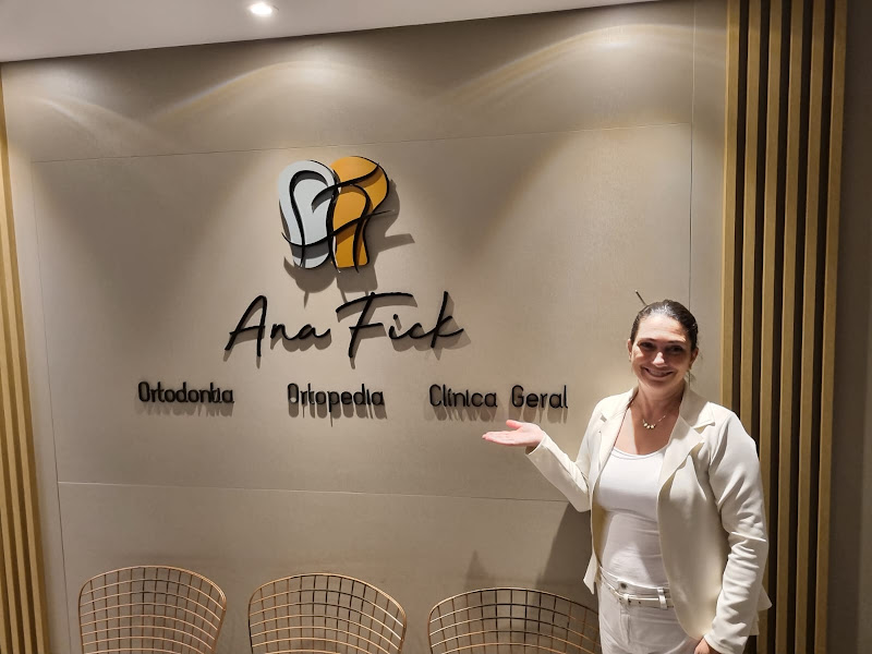 Foto 2 de Dentista Ana Elisete