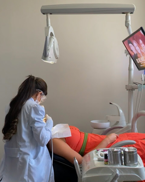 Foto 2 de Dentista Andressa Magalhães – Odontologia no Renascença
