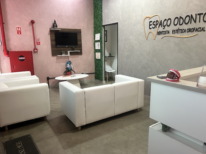 Foto 2 de Dentista Atibaia/Dra.LetíciaCCampos/Espaço Odonto