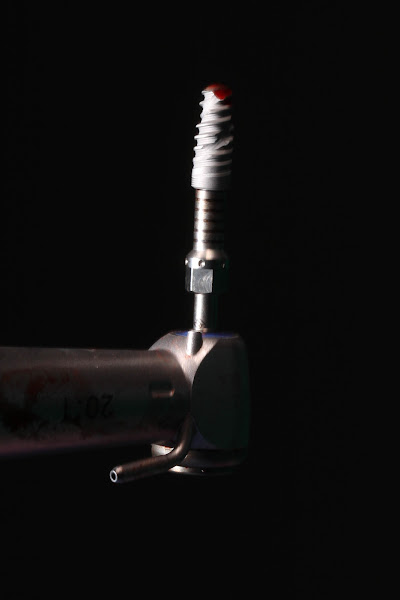 Foto 3 de Dentista Av Paulista Dr. Edson Oliveira ( implantodontia ) urgências, próteses, SISO, implantes, claramento, Facetas etc....