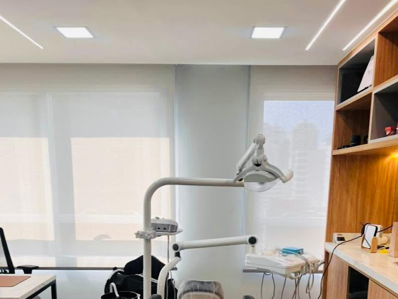 Foto de DENTISTA AVENIDA PAULISTA / DOR DE DENTE - DR JUVÊNCIO NETO / ENDODONTIA / INVISALIGN.