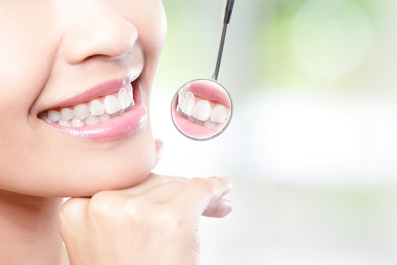 Foto 2 de Dentista - Bárbara Souza Costa