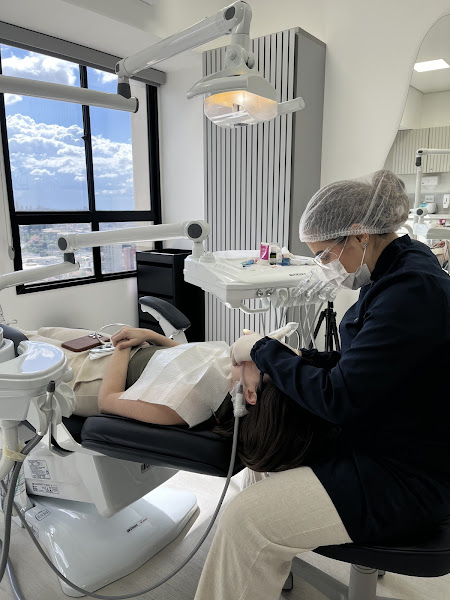 Foto 3 de Dentista Belo Horizonte Dra Paula Reis