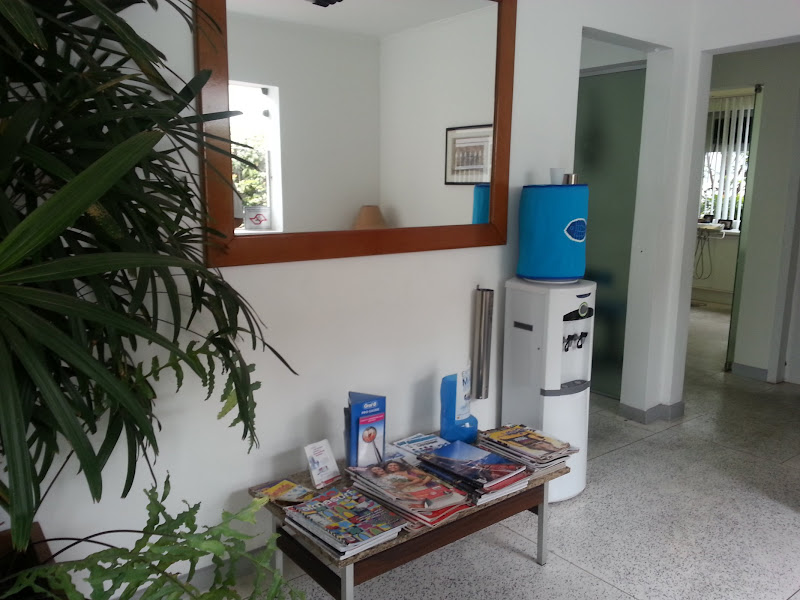 Foto 9 de DENTISTA CAMPO BELO- SP - Odontologia LAMMARDO