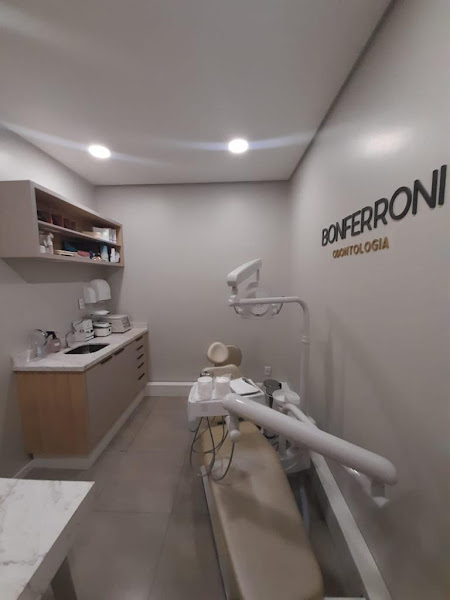 Foto 3 de Dentista Canoas - Dra. Franciele Mattos