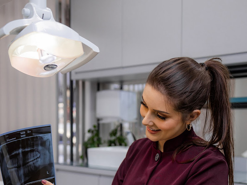 Foto 3 de Dentista Catiana Mara Andreolla