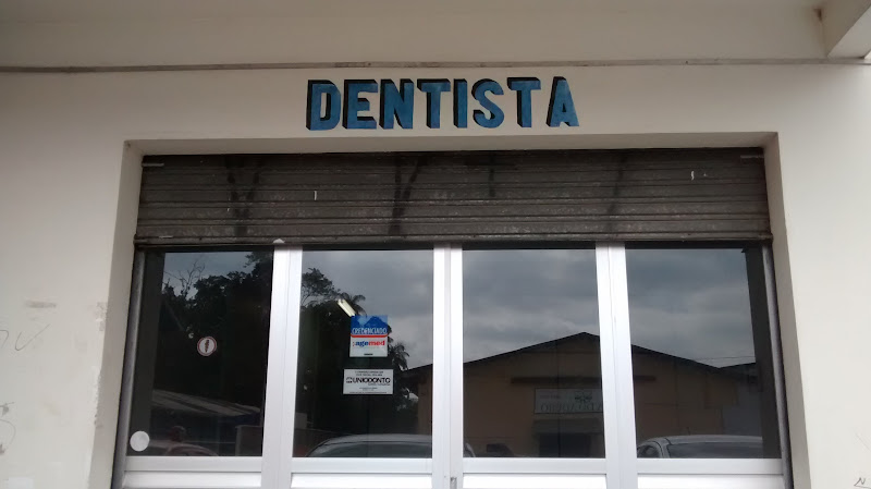 Foto 3 de Dentista