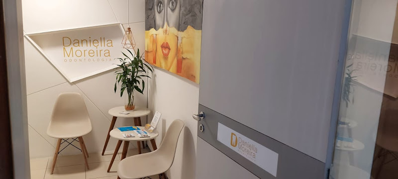 Foto 2 de Dentista - Daniella Moreira