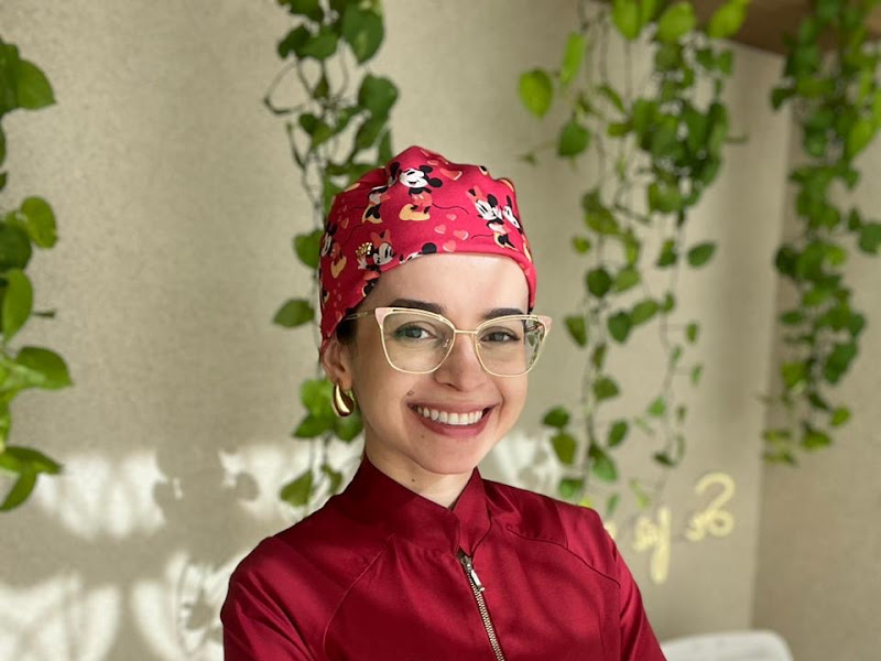Foto de Dentista de Criança Sinop. Dra. Thaynara Rafaela
