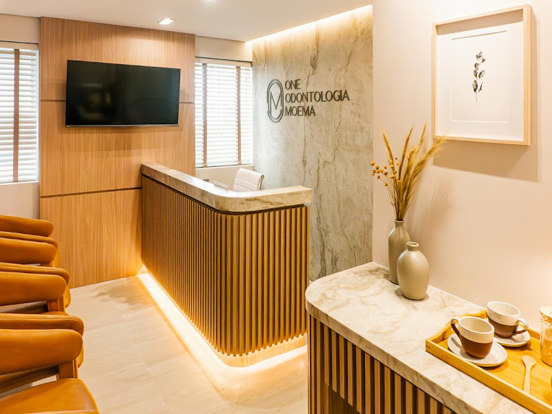 Foto 10 de 🤵DENTISTA DE URGENCIA 24HS - Dentista em Moema (BUCOMAXILOFACIAL) Implantes - Protocolo - Cirurgia Ortognática - ATM - Sisos.