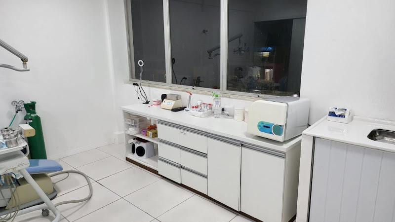 Foto 3 de Dentista - DI SORRISOS - Consultório odontológico