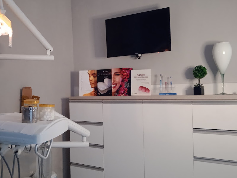 Foto 3 de Dentista do Bairro | Consultório Odontológico nos Torrões em Recife PE
