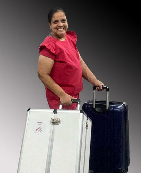 Foto 3 de Dentista Domiciliar em Balneário Camboriú | Dra. Luciana Klovrza Rosas | Atendimento Domiciliar, Oncológico e Geriátrico