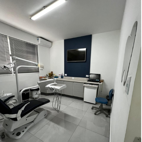 Foto 2 de Dentista - Dr. Adriano Andreo - Odontologia Especializada