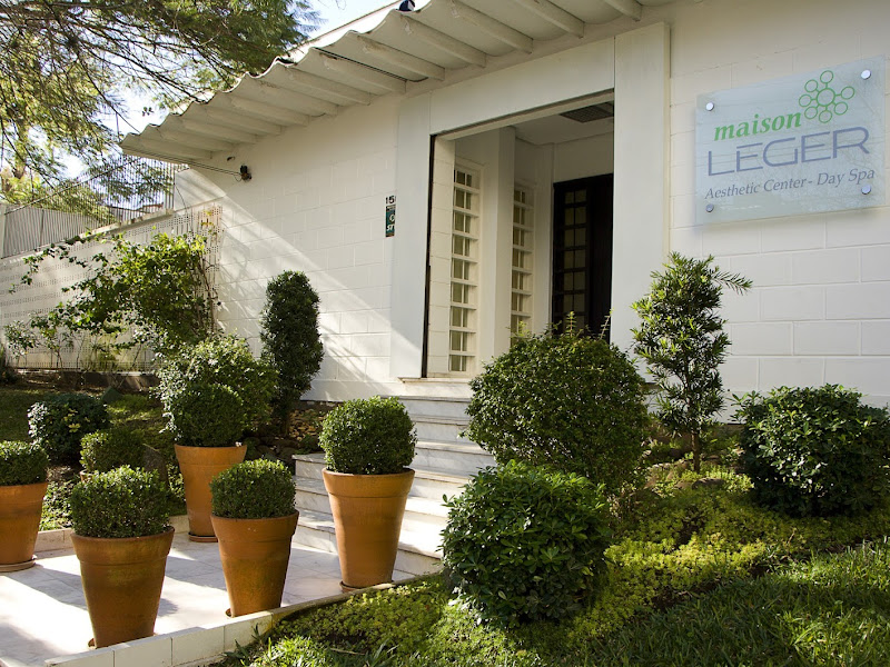 Foto de Dentista-Dr.Álvaro Grossi- Implante dentário