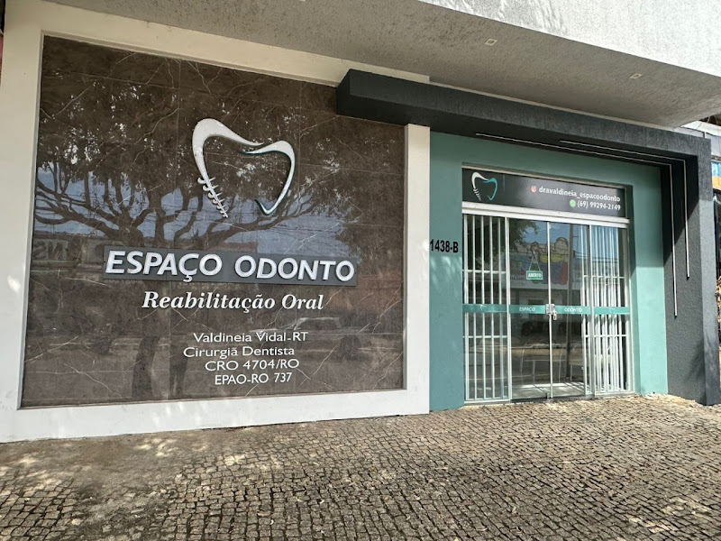 Foto 2 de Dentista Dr. Anderson A. Silva