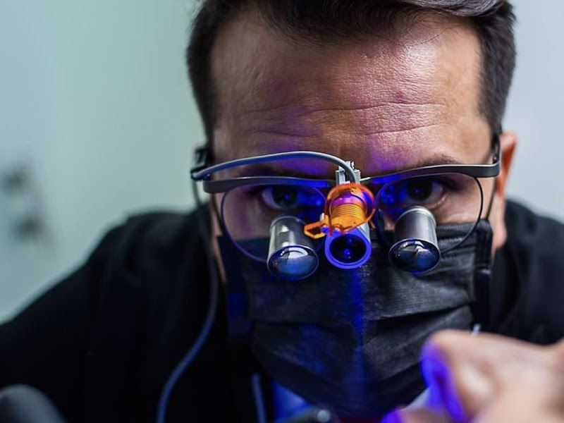 Foto 2 de Dentista - Dr. Avelino Veit Neto