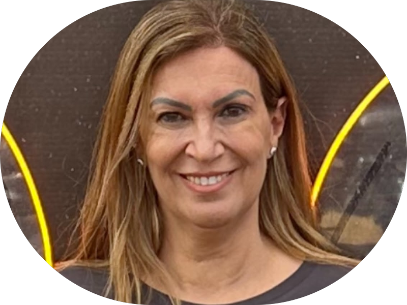 Foto 5 de Dentista Dr. Cesar Ferraz / Lentes de Resina e Porcelana / Brasilia-DF