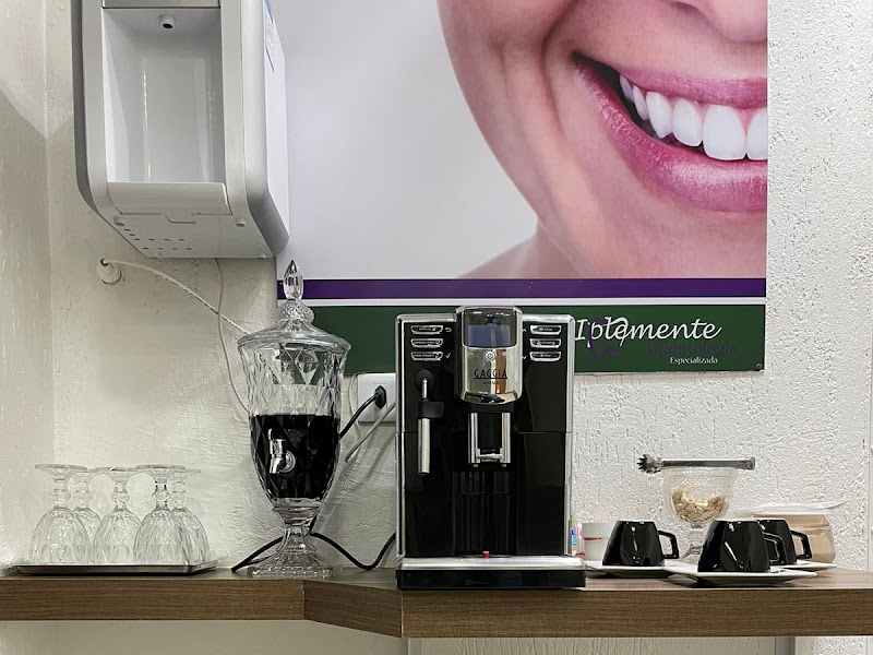 Foto 2 de Dentista Dr. Eli Pimenta