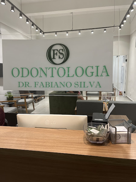 Foto de Dentista Dr Fabiano Silva - P3