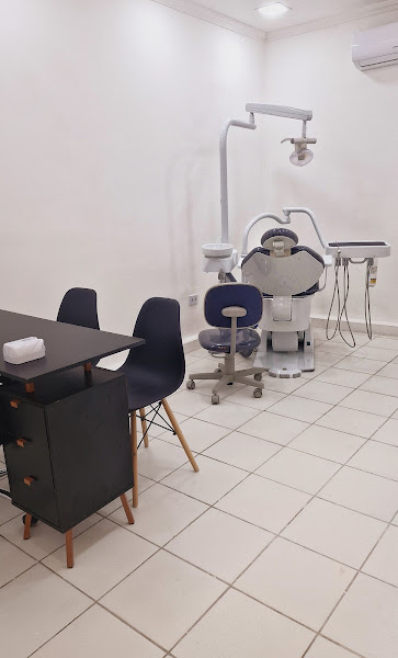 Foto 2 de Dentista * Dr.Felipe Araújo