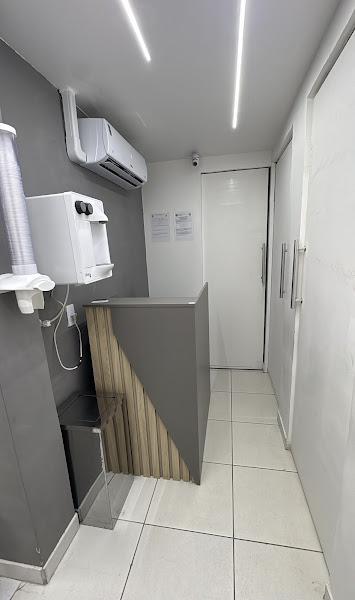 Foto 3 de Dentista Dr Gustavo Duque