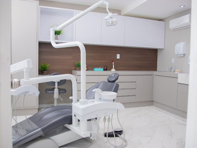 Foto 4 de Dentista Dr. Gustavo José - Lages - 24horas