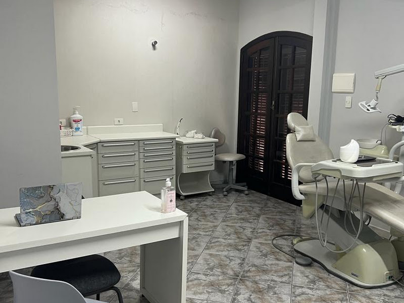 Foto 3 de Dentista - Dr. Hélio Yuji Uenishi