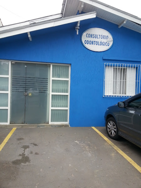 Foto 2 de Dentista - Dr. Luciano Uchida