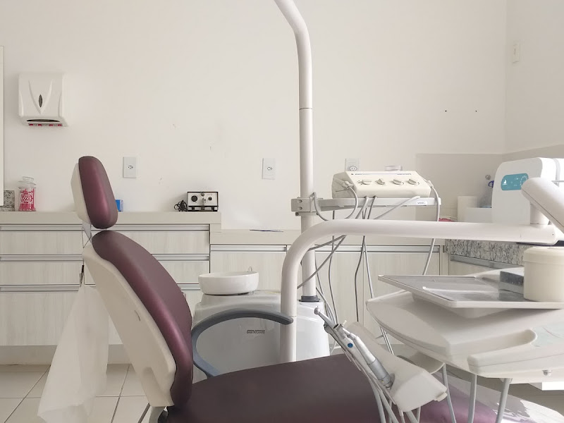 Foto 3 de Dentista Dra. Adriele Lima Maia