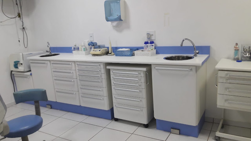 Foto 2 de Dentista - Dra Alessandra Cruz Guerreiro