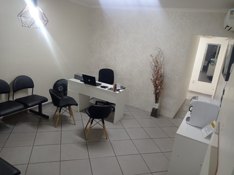 Foto 7 de Dentista - Dra. Ana Paula M. Caldas