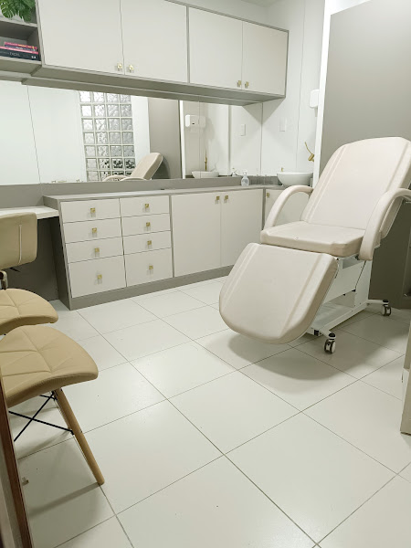 Foto 2 de Dentista Dra. Bruna Fernandes | Especialista em Ultraformer MPT | Harmonização Orofacial | Clínica Geral | Periodontia|